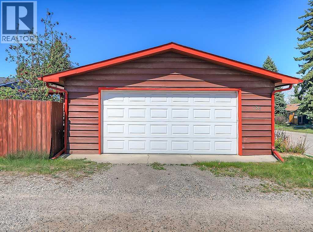 728 Parkvalley Road SE, Calgary, Alberta  T2J 4V8 - Photo 32 - A2320480