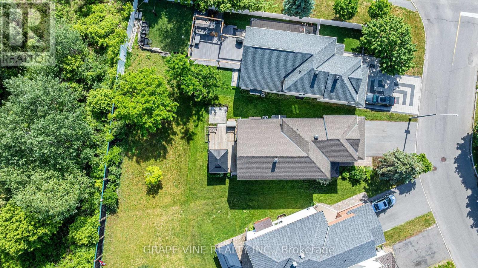 103 Rowallen Place, Ottawa, Ontario  K1T 4E3 - Photo 40 - X13036758