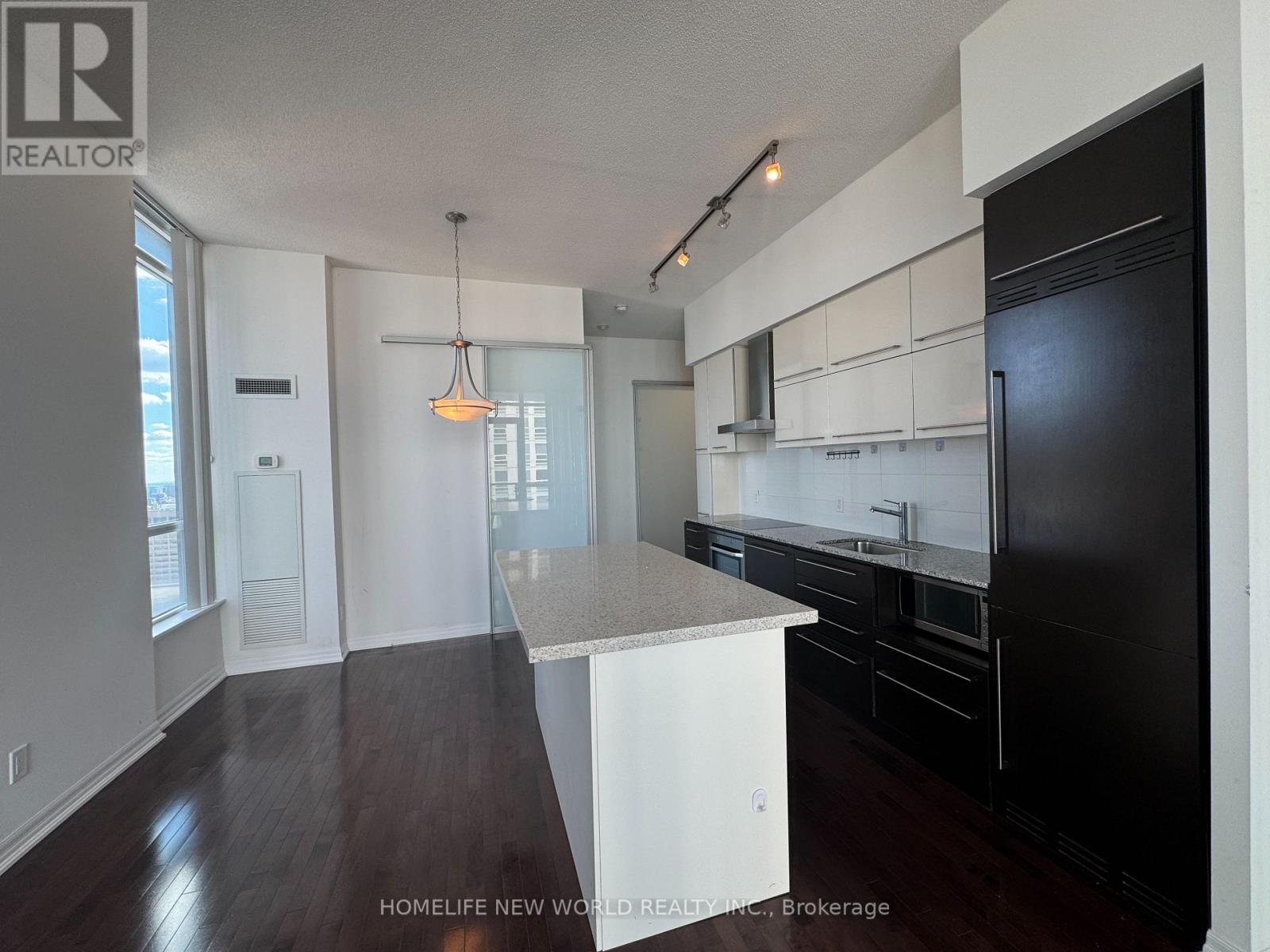 Ph206 - 770 Bay Street, Toronto, Ontario  M5G 1N6 - Photo 10 - C13441186
