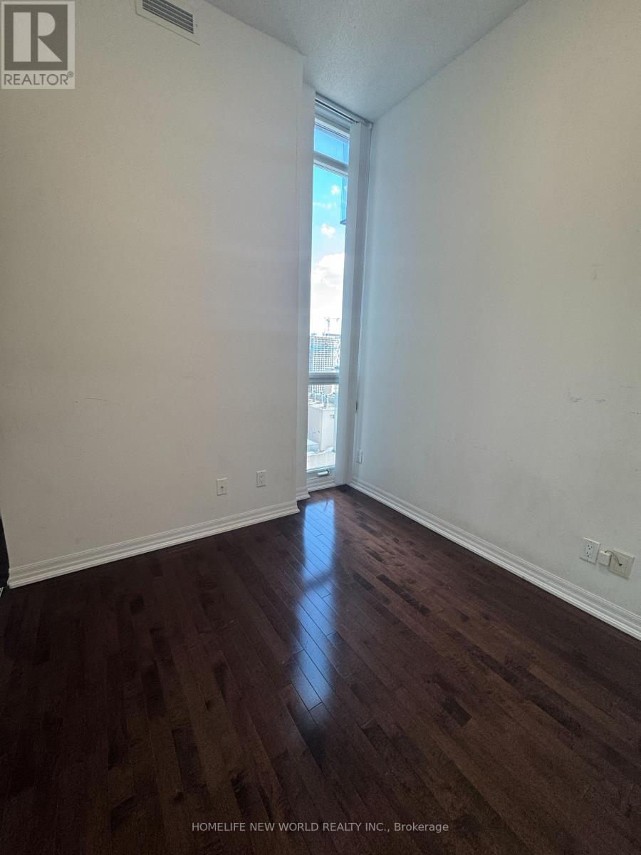 Ph206 - 770 Bay Street, Toronto, Ontario  M5G 1N6 - Photo 32 - C13441186
