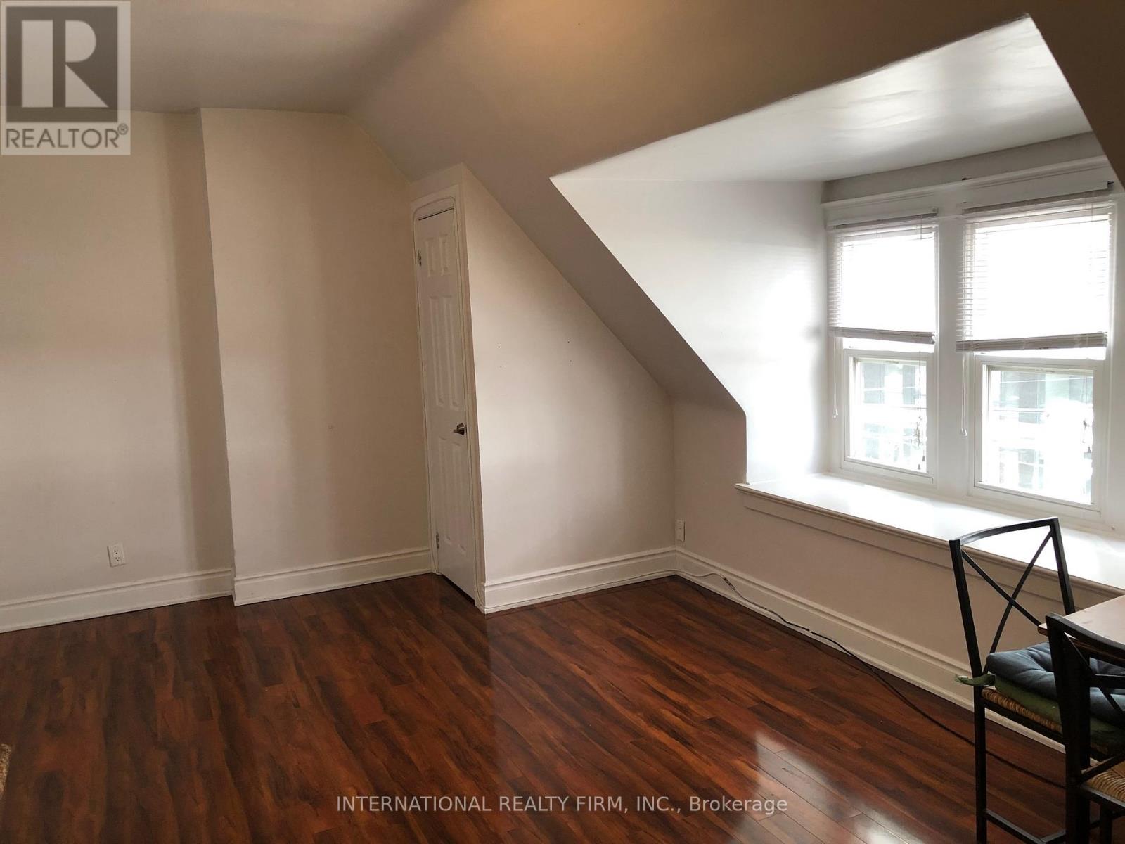 1A - 197 DUNDAS STREET E, Toronto, Ontario