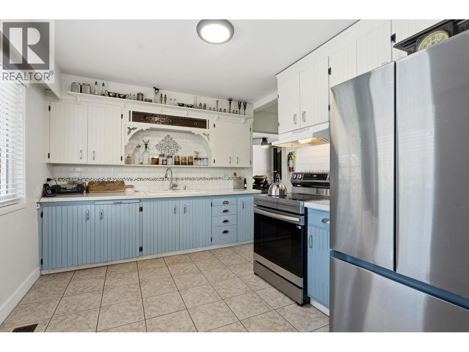 12082 261 Street, Maple Ridge, British Columbia  V2W 2A6 - Photo 17 - R3111161