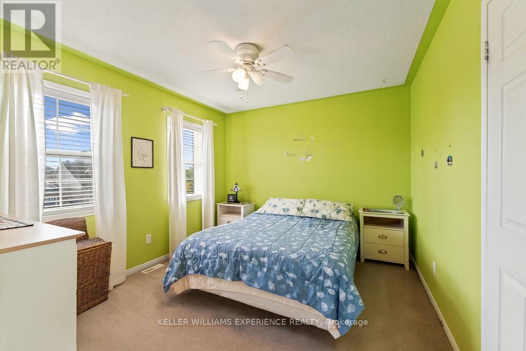 38 Truax Crescent, Essa, Ontario  L3W 0C2 - Photo 16 - N12474464
