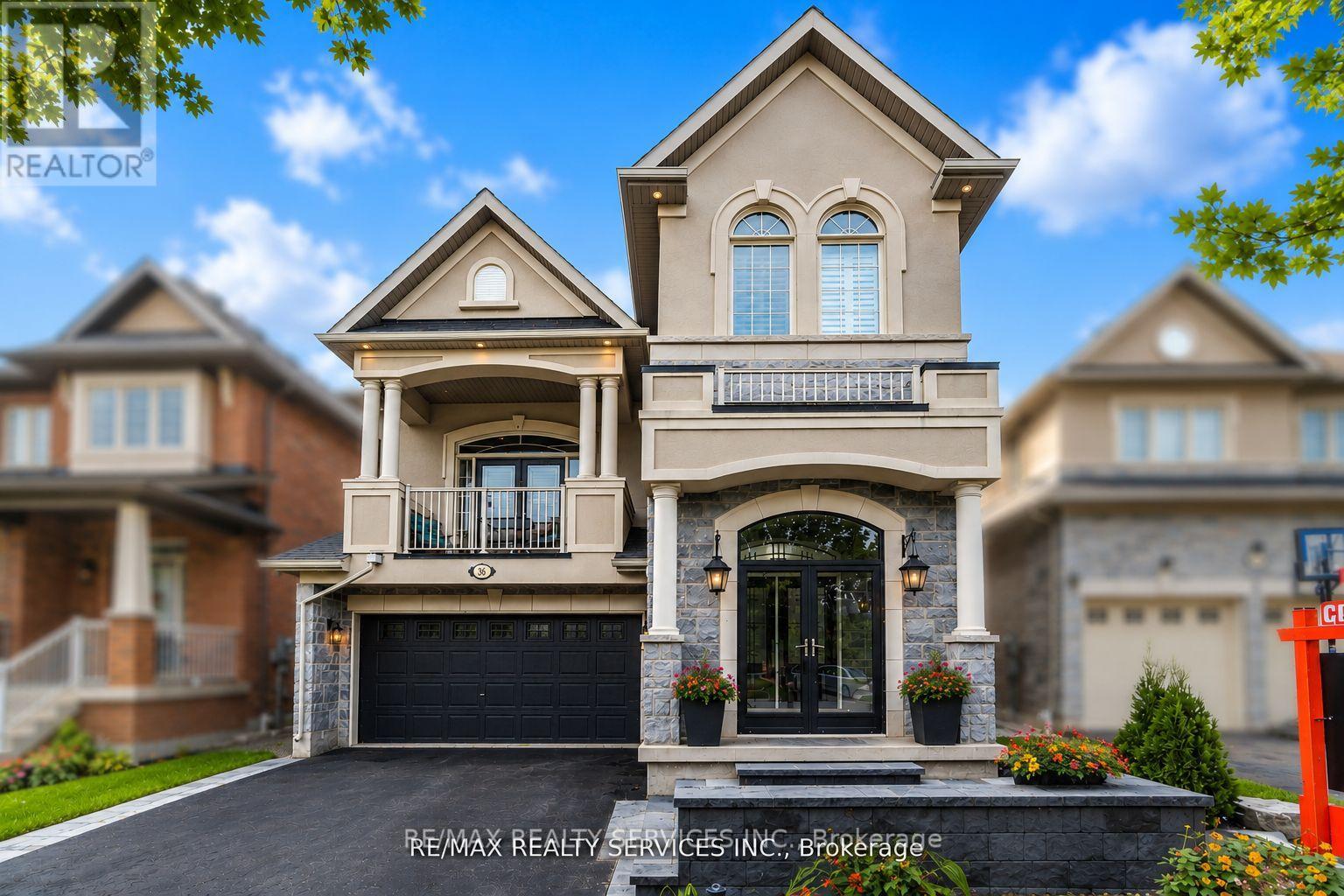 36 Attraction Drive, Brampton, Ontario  L6Y 2Z8 - Photo 3 - W13438426