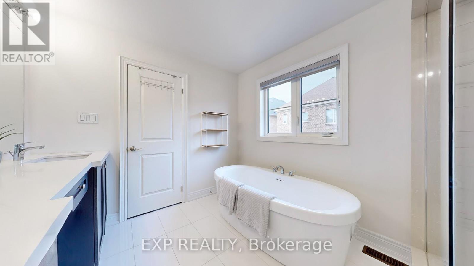 15 Frost Street, Brampton, Ontario  L6X 5P5 - Photo 25 - W13441090