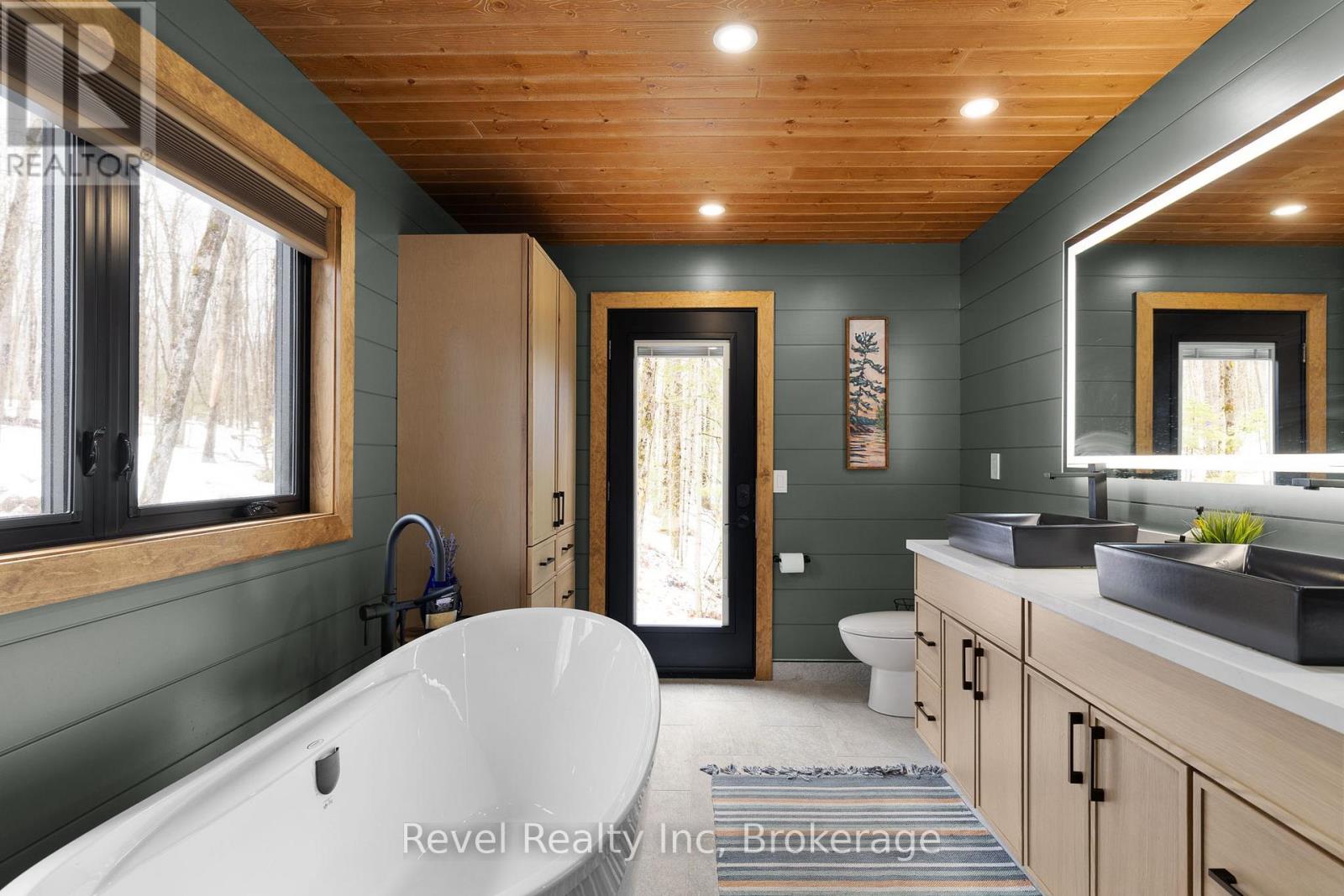 84 Woods Road, Carling, Ontario  P0G 1G0 - Photo 18 - X13441170