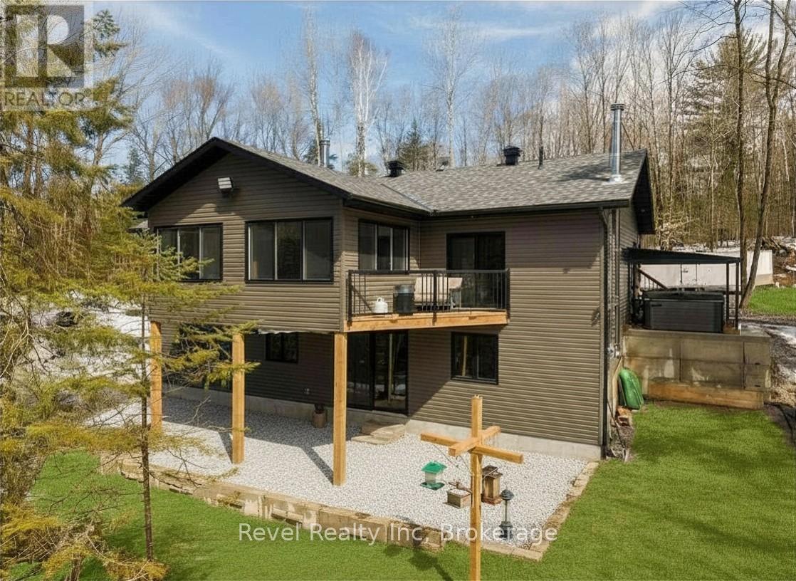 84 Woods Road, Carling, Ontario  P0G 1G0 - Photo 3 - X13441170