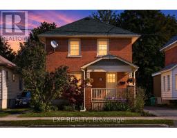 498 MCDONNEL STREET, Peterborough, Ontario
