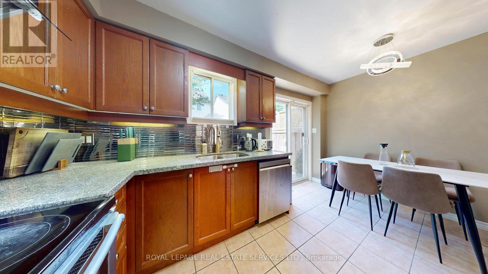 65 Morwick Drive, Hamilton, Ontario  L9G 4Y5 - Photo 11 - X13441188