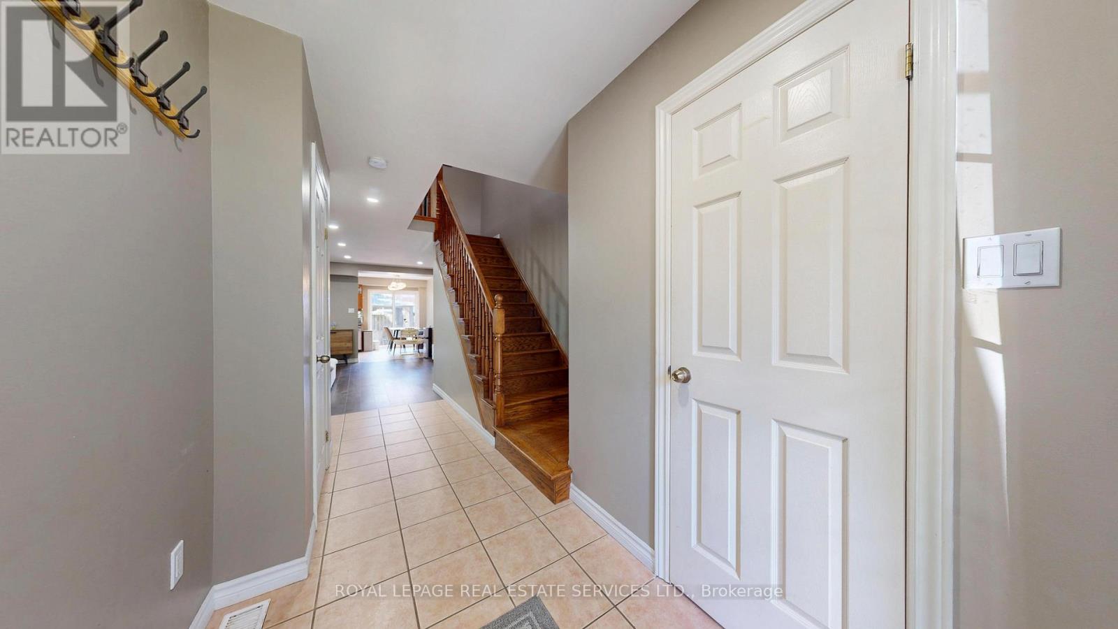 65 Morwick Drive, Hamilton, Ontario  L9G 4Y5 - Photo 5 - X13441188