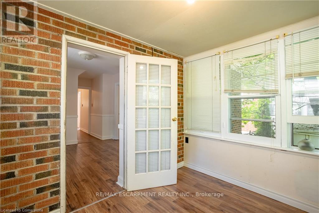 136 Glen Road, Hamilton, Ontario  L8S 3M9 - Photo 24 - X13441204