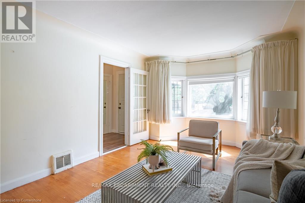 136 Glen Road, Hamilton, Ontario  L8S 3M9 - Photo 28 - X13441204
