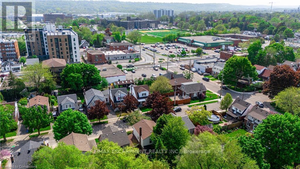 136 Glen Road, Hamilton, Ontario  L8S 3M9 - Photo 5 - X13441204