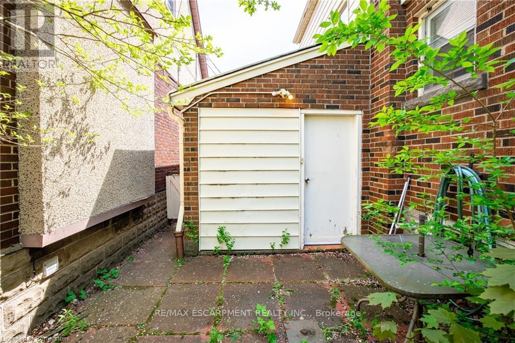 136 Glen Road, Hamilton, Ontario  L8S 3M9 - Photo 8 - X13441204