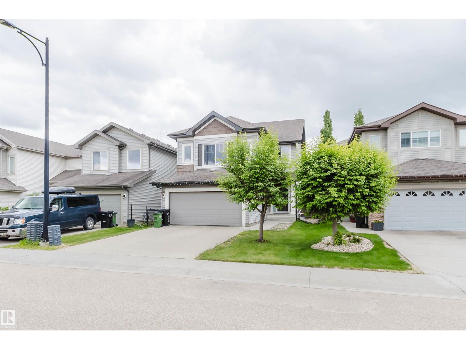 21223 58 AV NW, Edmonton, Alberta