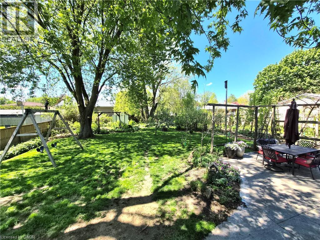 750 Elizabeth Street E, Listowel, Ontario  N4W 2R6 - Photo 38 - 40822023