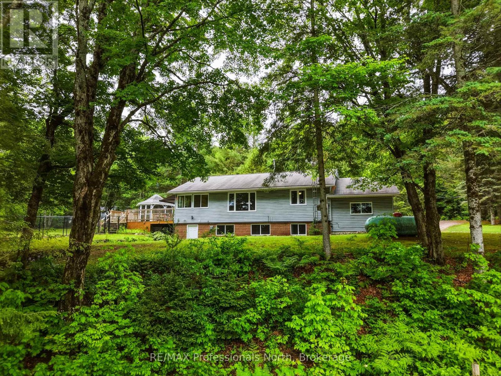 1020 COLONY ROAD, Bracebridge, Ontario