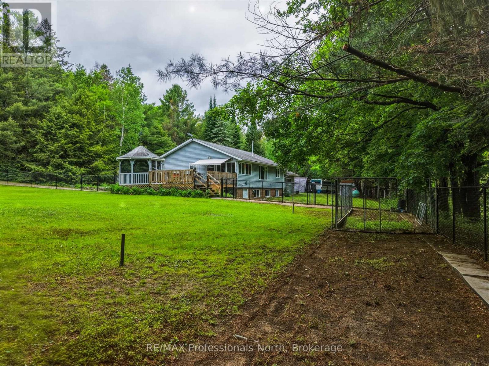 1020 Colony Road, Bracebridge, Ontario  P1L 1X3 - Photo 4 - X13441236