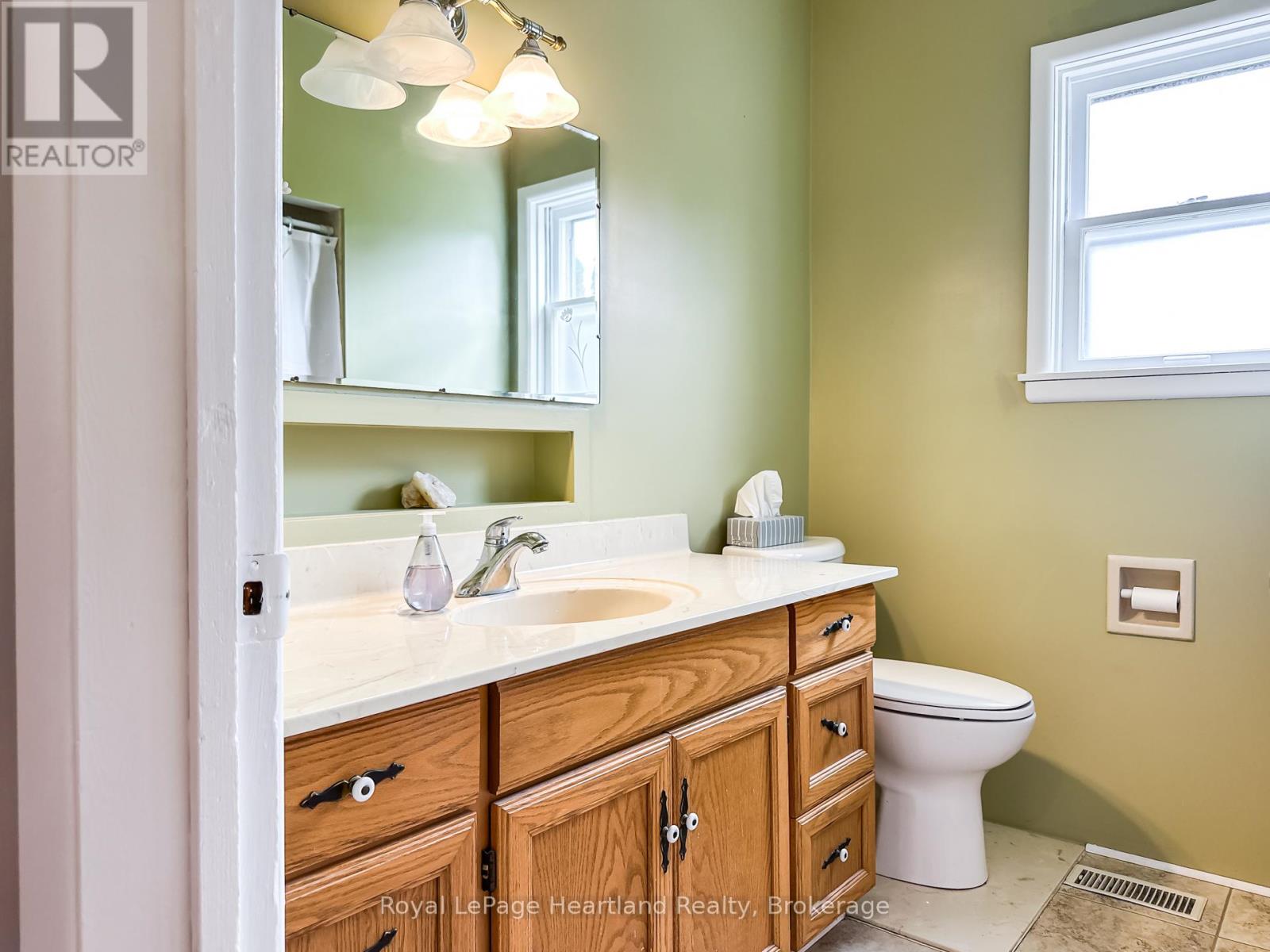 41590 Huron Road, Central Huron, Ontario  N0M 1L0 - Photo 17 - X13441296