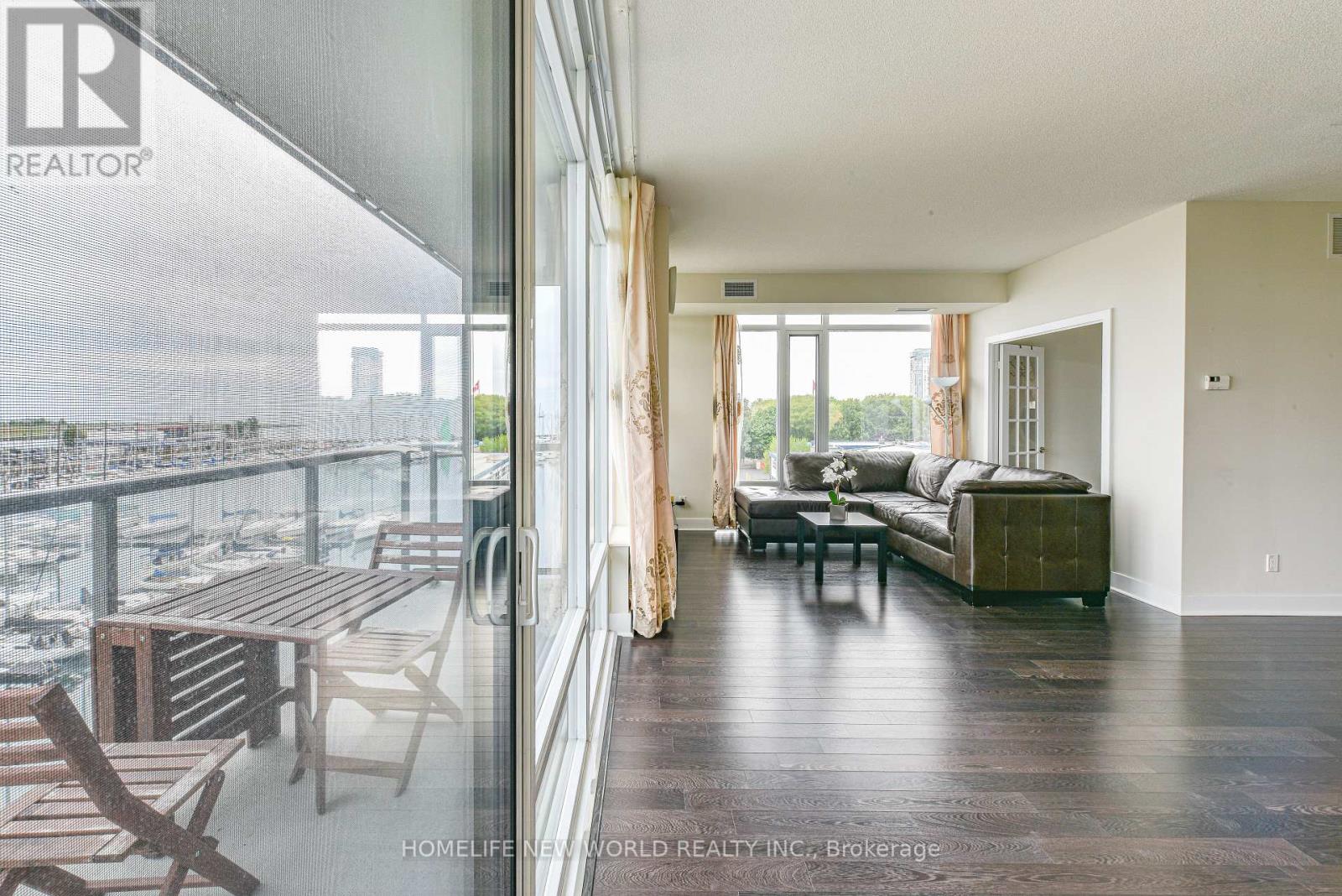 522 - 90 Stadium Road, Toronto, Ontario  M5V 3W5 - Photo 5 - C13441234