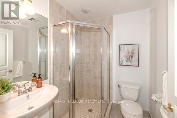117 - 9 Boardwalk Drive S, Toronto, Ontario  M4L 6T1 - Photo 20 - E13441256