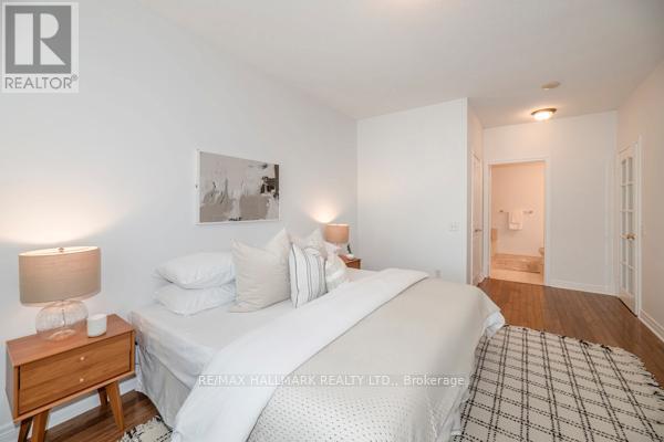 117 - 9 Boardwalk Drive S, Toronto, Ontario  M4L 6T1 - Photo 9 - E13441256