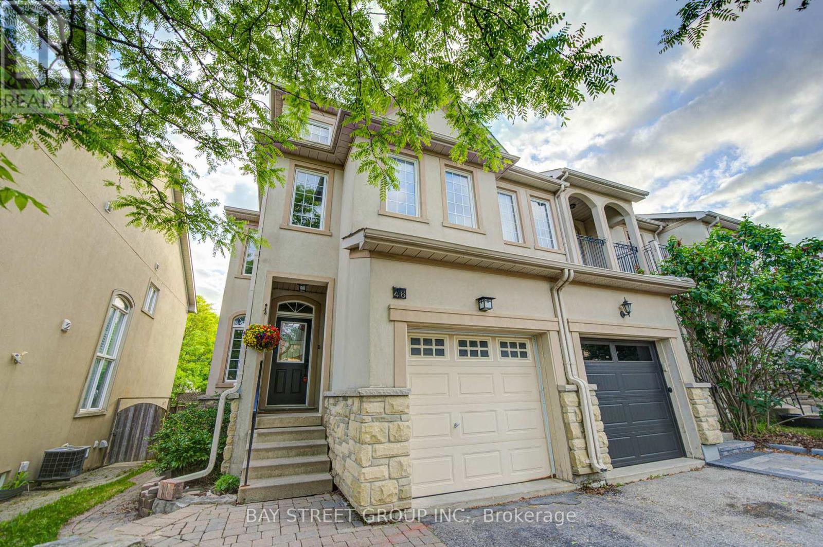 46 ROMANCE DRIVE, Richmond Hill, Ontario