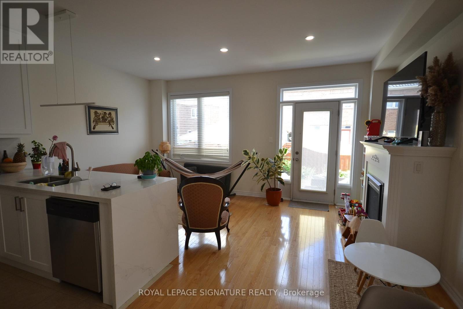 656 Asleton Boulevard, Milton, Ontario  L9T 8K4 - Photo 17 - W13438130