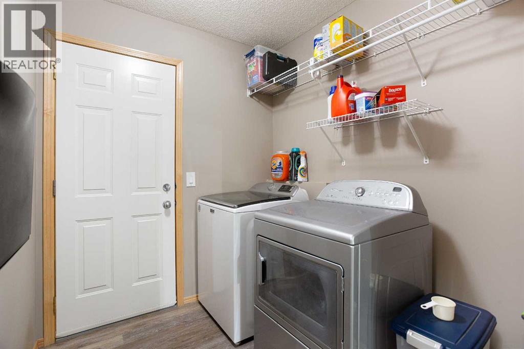 214 Tuscany Ravine Road Nw, Calgary, Alberta  T3L 2W9 - Photo 18 - A2316227