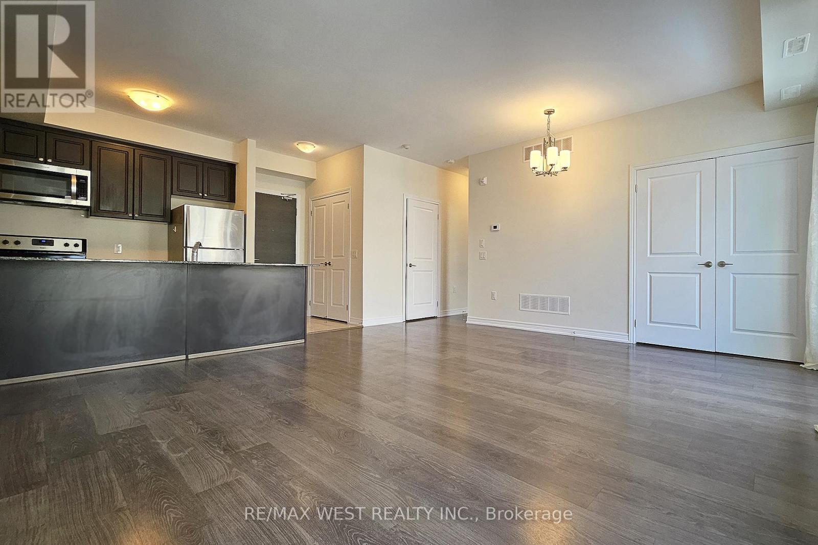308 - 2375 Bronte Road, Oakville, Ontario  L6M 1P5 - Photo 3 - W13441250
