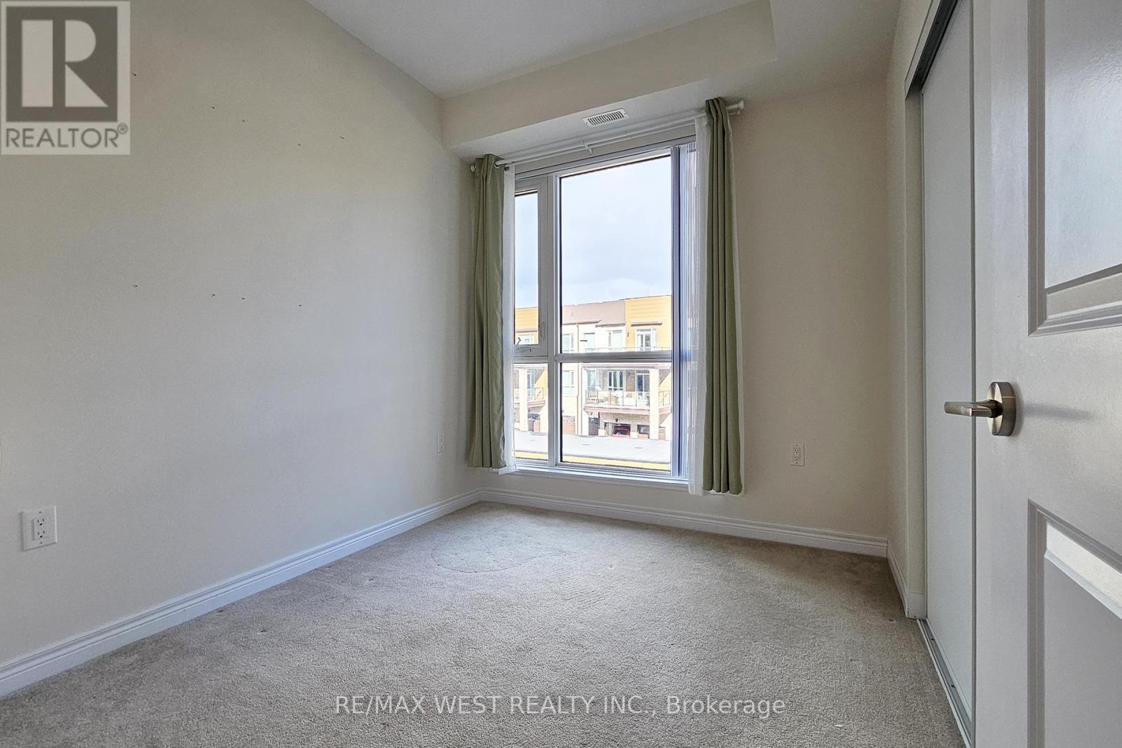 308 - 2375 Bronte Road, Oakville, Ontario  L6M 1P5 - Photo 8 - W13441250