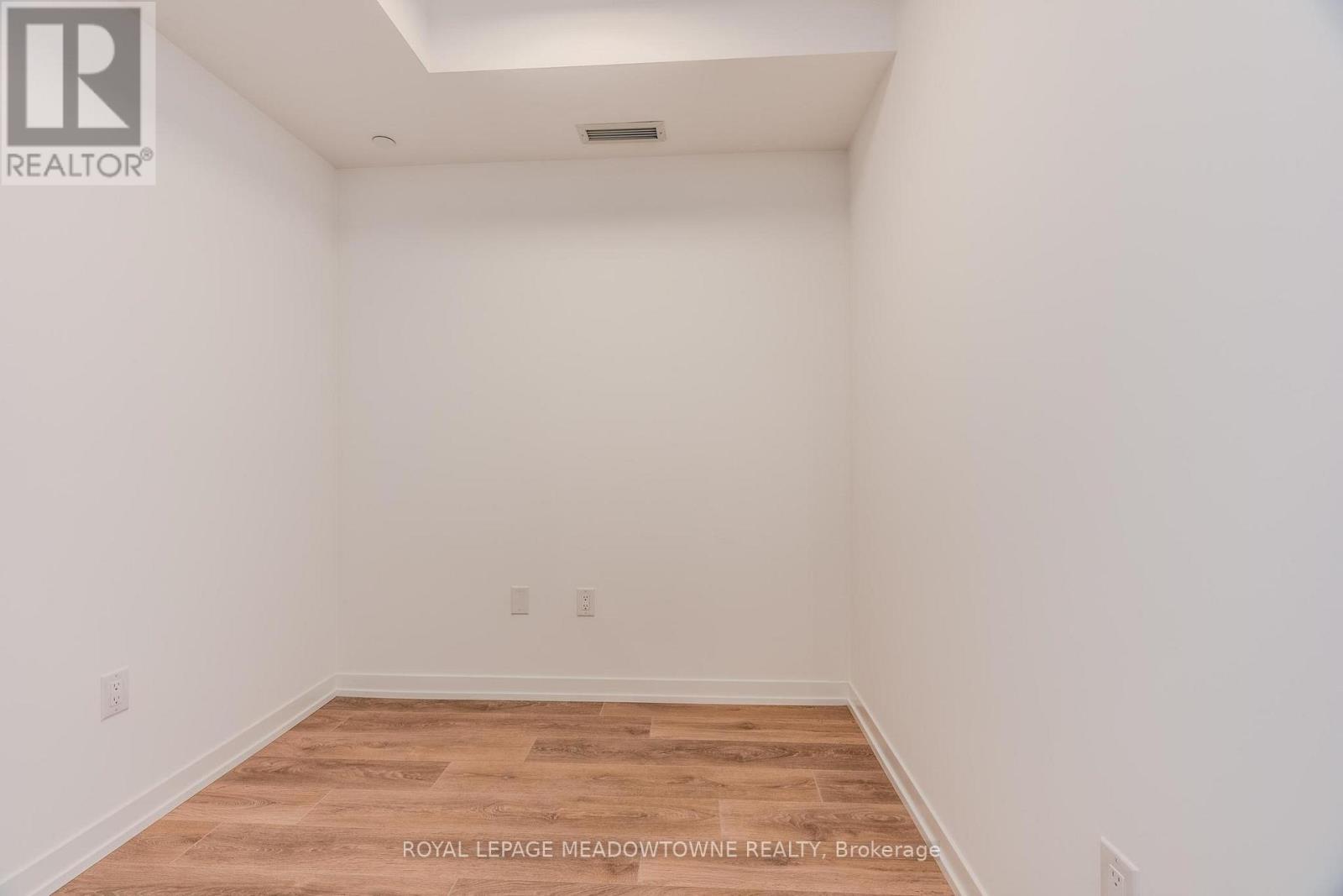 913 - 2485 Eglinton Avenue W, Mississauga, Ontario  L5M 2T1 - Photo 5 - W13441252