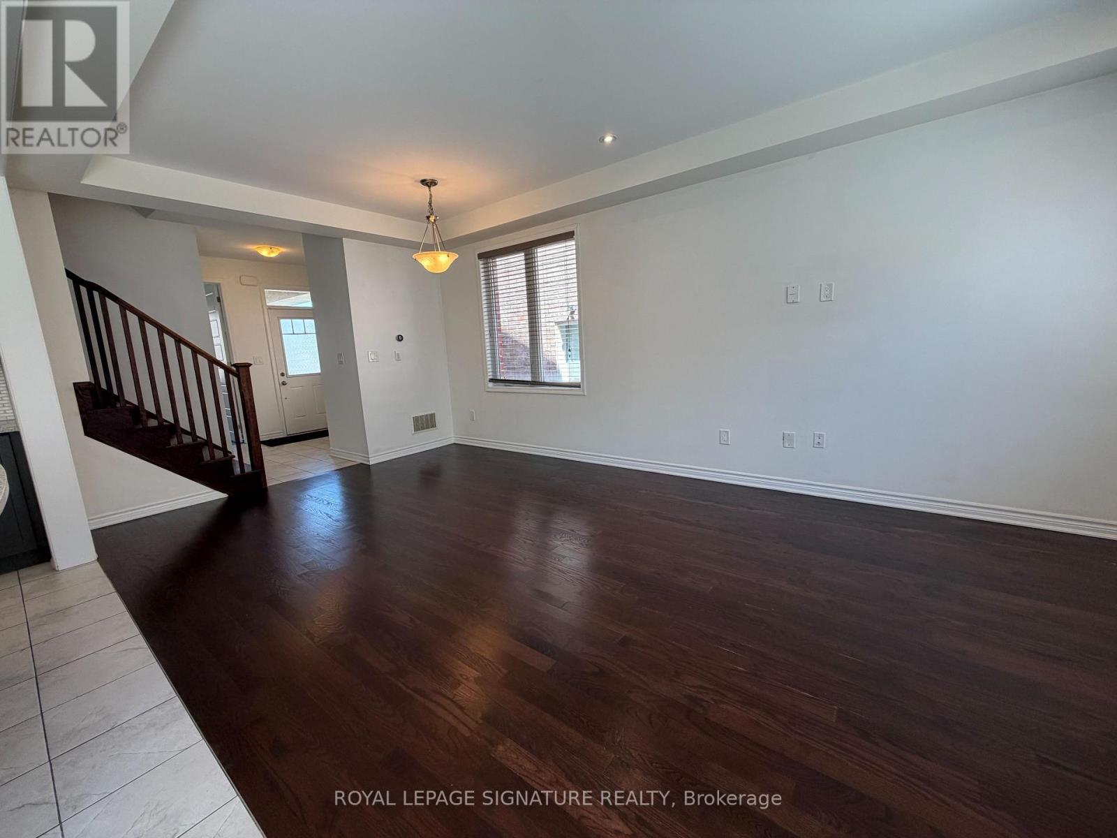 1378 Day Terrace, Milton, Ontario  L9T 1E2 - Photo 3 - W13441260