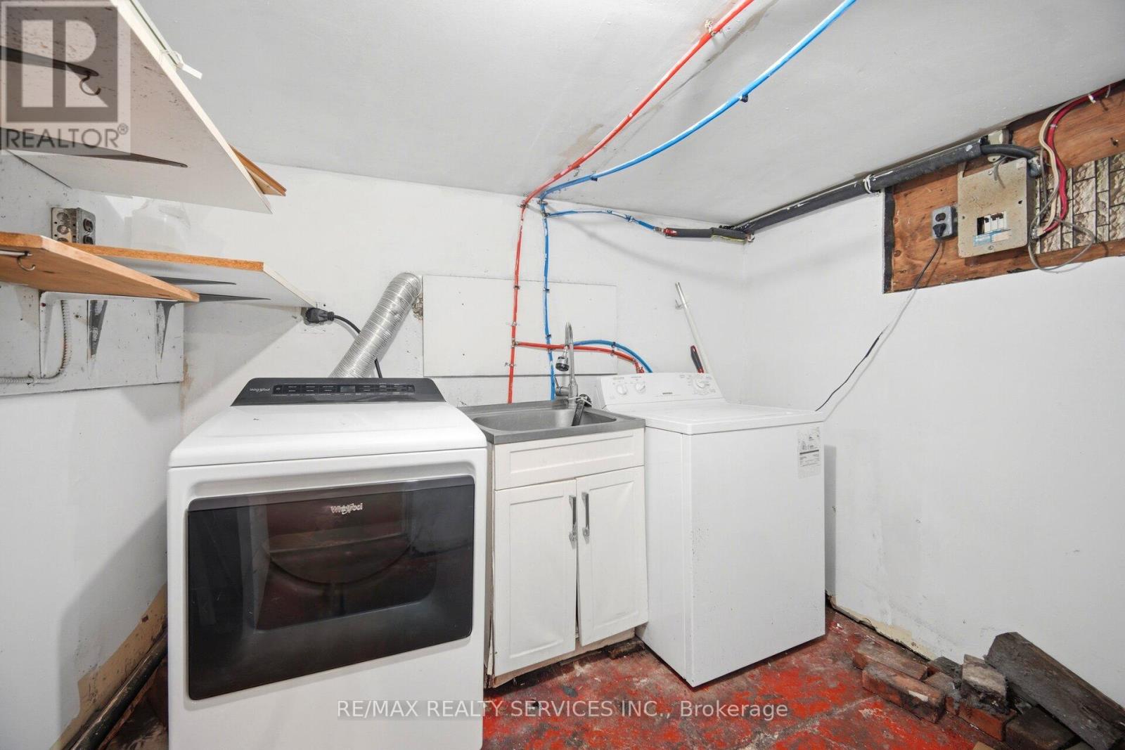 1147 Dufferin Street, Toronto, Ontario  M6H 4B7 - Photo 39 - W13441300