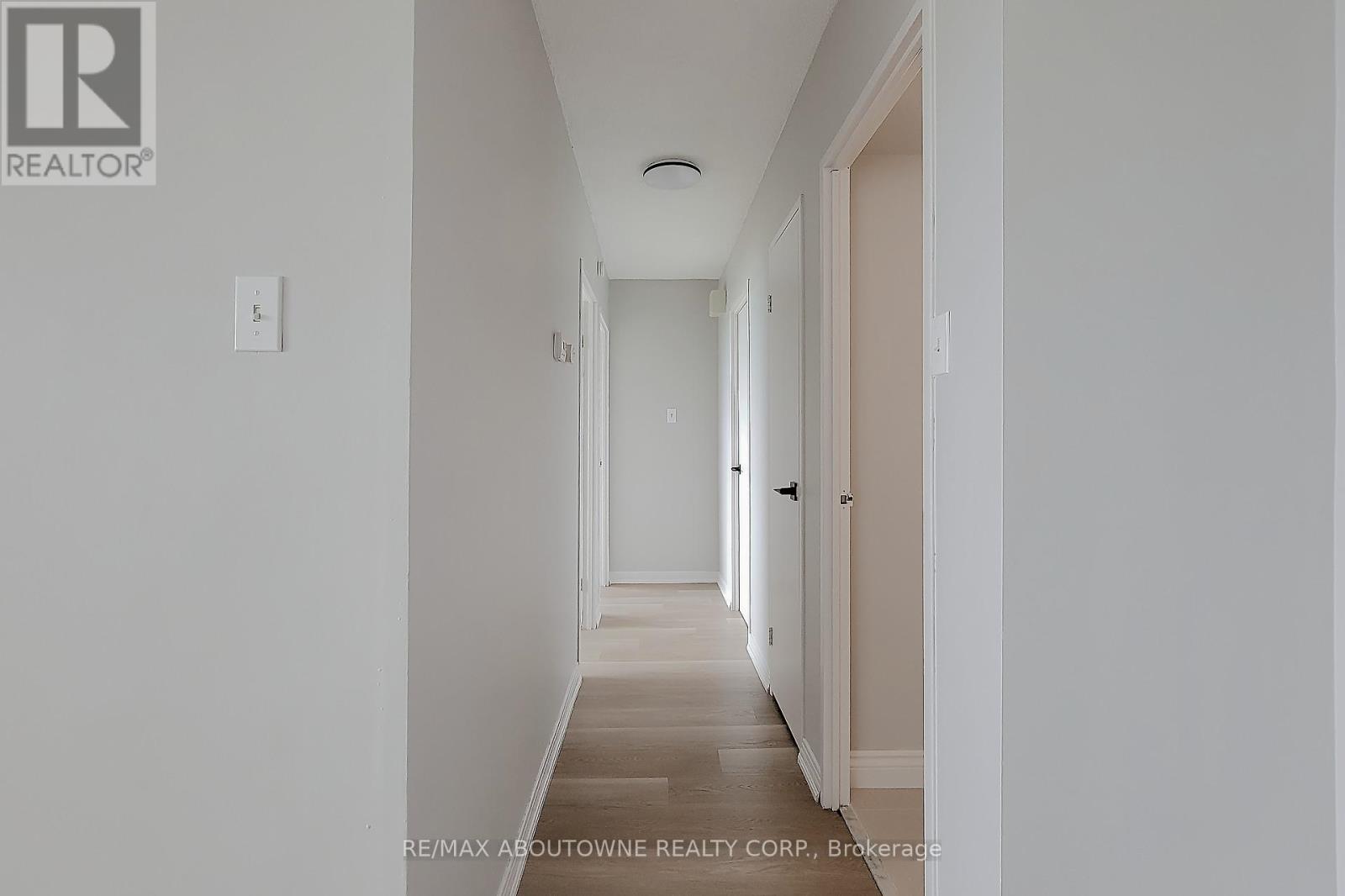 1207 - 1359 White Oaks Boulevard, Oakville, Ontario  L6H 2R8 - Photo 13 - W13441304