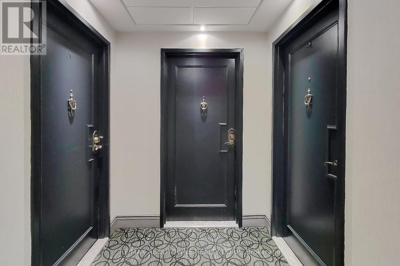 1207 - 1359 White Oaks Boulevard, Oakville, Ontario  L6H 2R8 - Photo 3 - W13441304