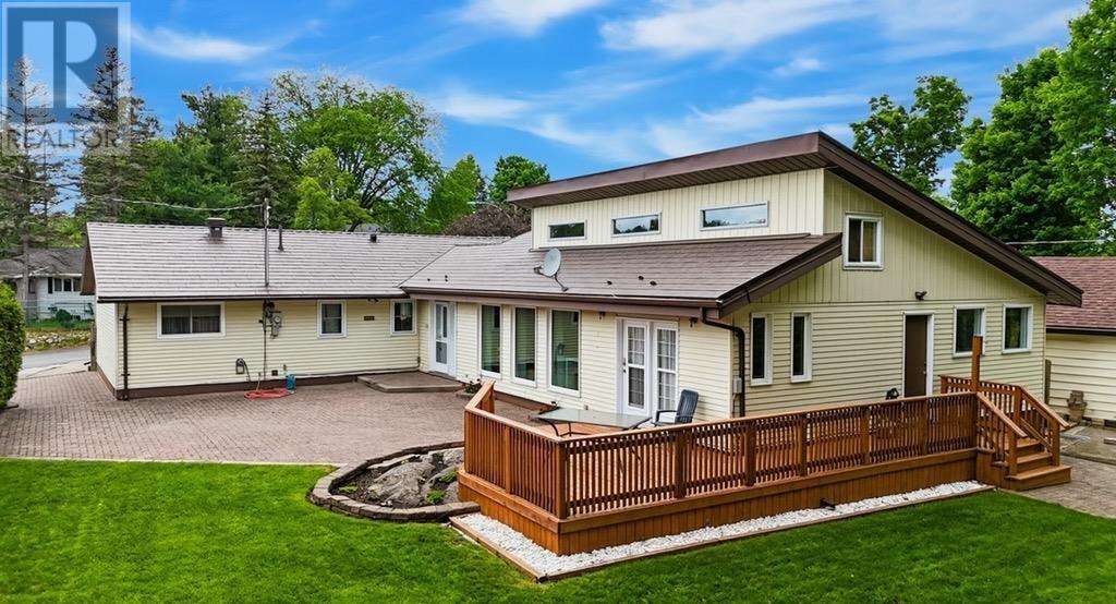 8 Hemlock PL, Elliot Lake, Ontario