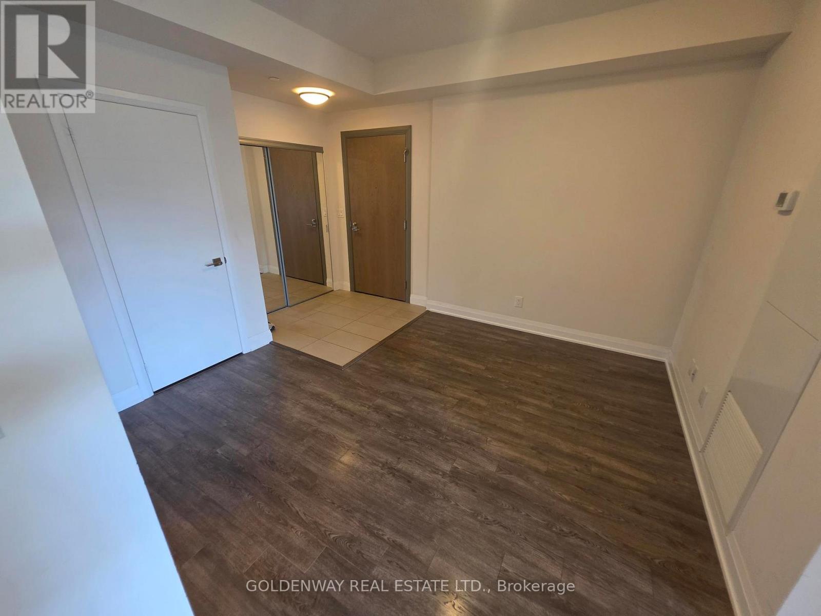 325 - 18 Uptown Drive, Markham, Ontario  L3R 5M5 - Photo 4 - N13047432