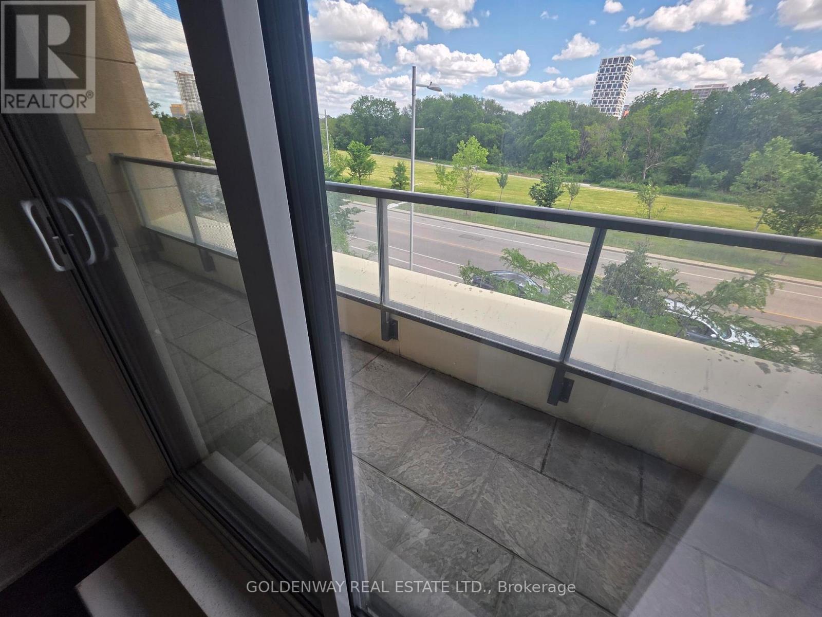 325 - 18 Uptown Drive, Markham, Ontario  L3R 5M5 - Photo 11 - N13047432