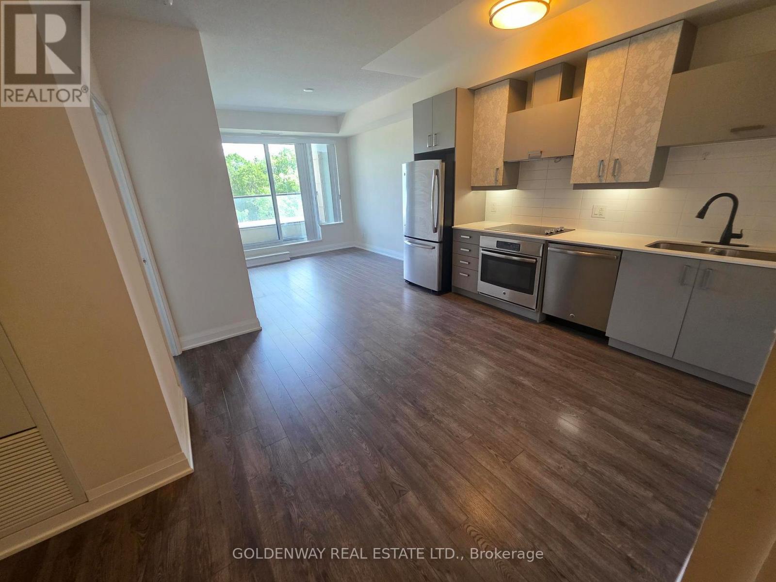325 - 18 Uptown Drive, Markham, Ontario  L3R 5M5 - Photo 3 - N13047432