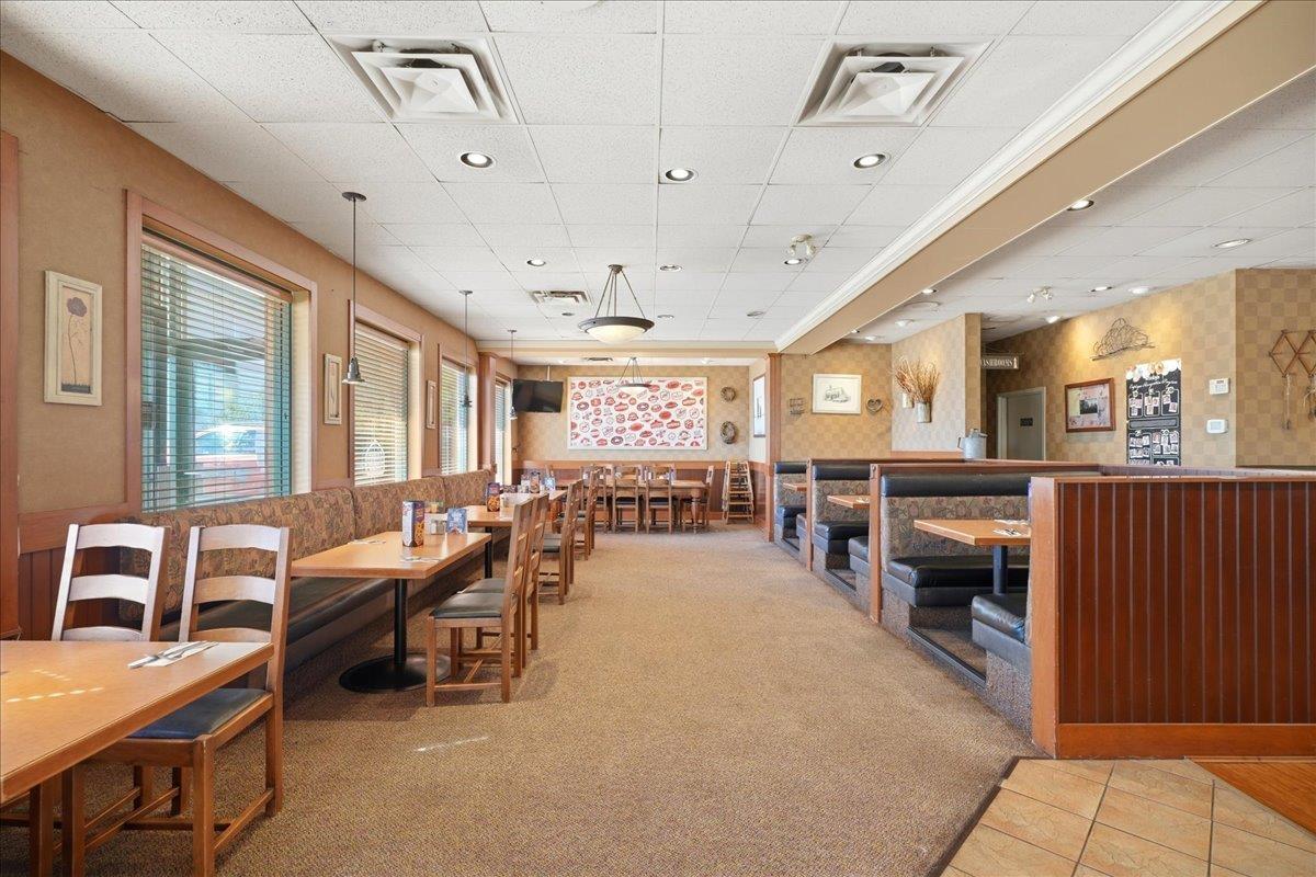 32081 Lougheed Highway, Mission, British Columbia  V2V 7P8 - Photo 9 - C8079537