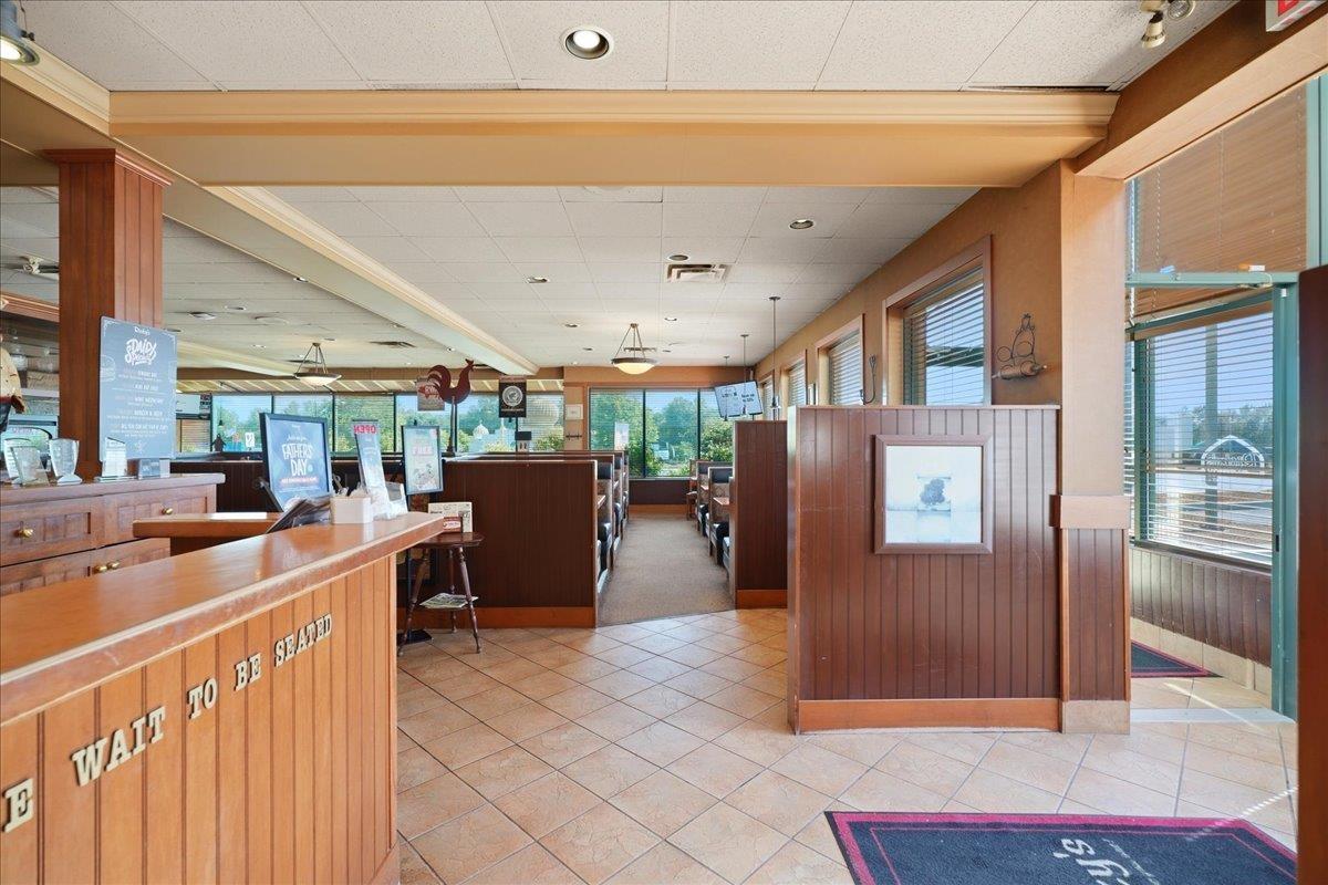 32081 Lougheed Highway, Mission, British Columbia  V2V 7P8 - Photo 7 - C8079537