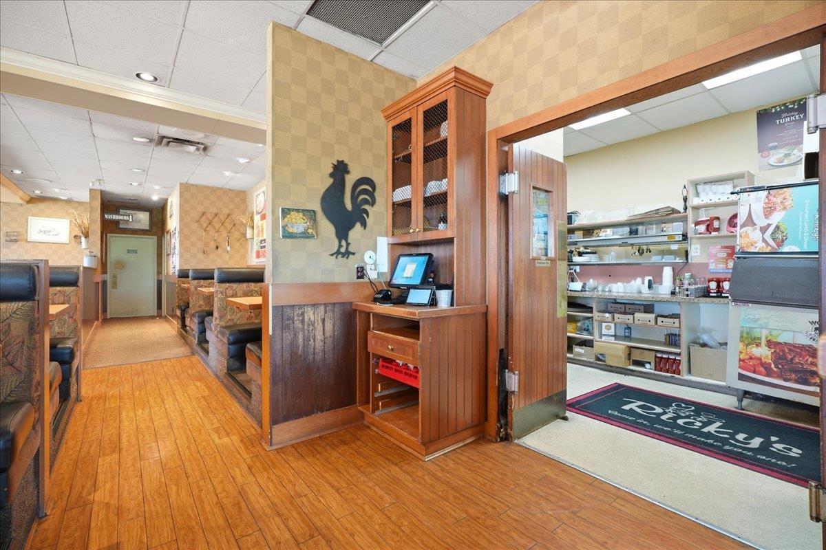32081 Lougheed Highway, Mission, British Columbia  V2V 7P8 - Photo 20 - C8079537