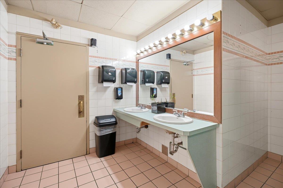 32081 Lougheed Highway, Mission, British Columbia  V2V 7P8 - Photo 34 - C8079537