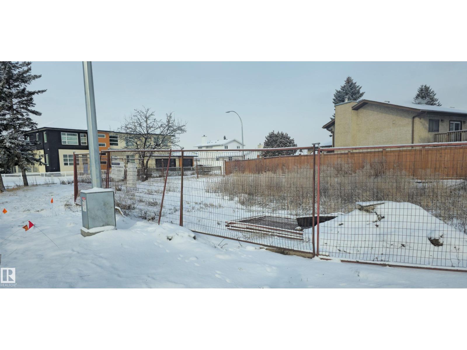 6004 19a Av NW NW, Edmonton, Alberta  T6L 1L8 - Photo 6 - E4492812