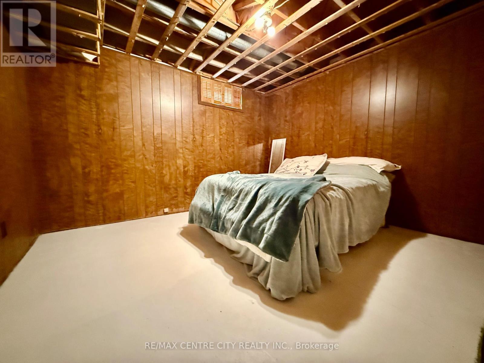 18 Montgomery Road, St. Thomas, Ontario  N5R 1S5 - Photo 24 - X13441328