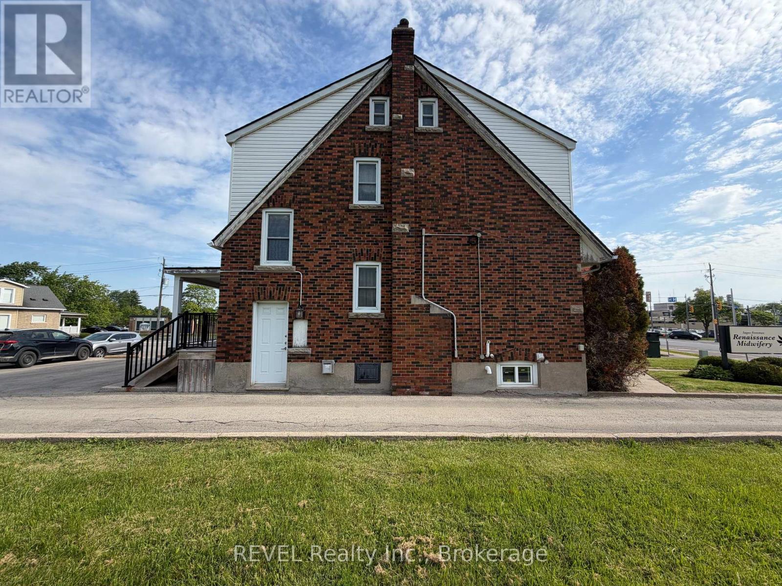 5637 Main Street, Niagara Falls (Hospital), Ontario  L2G 5Z3 - Photo 8 - X13441356