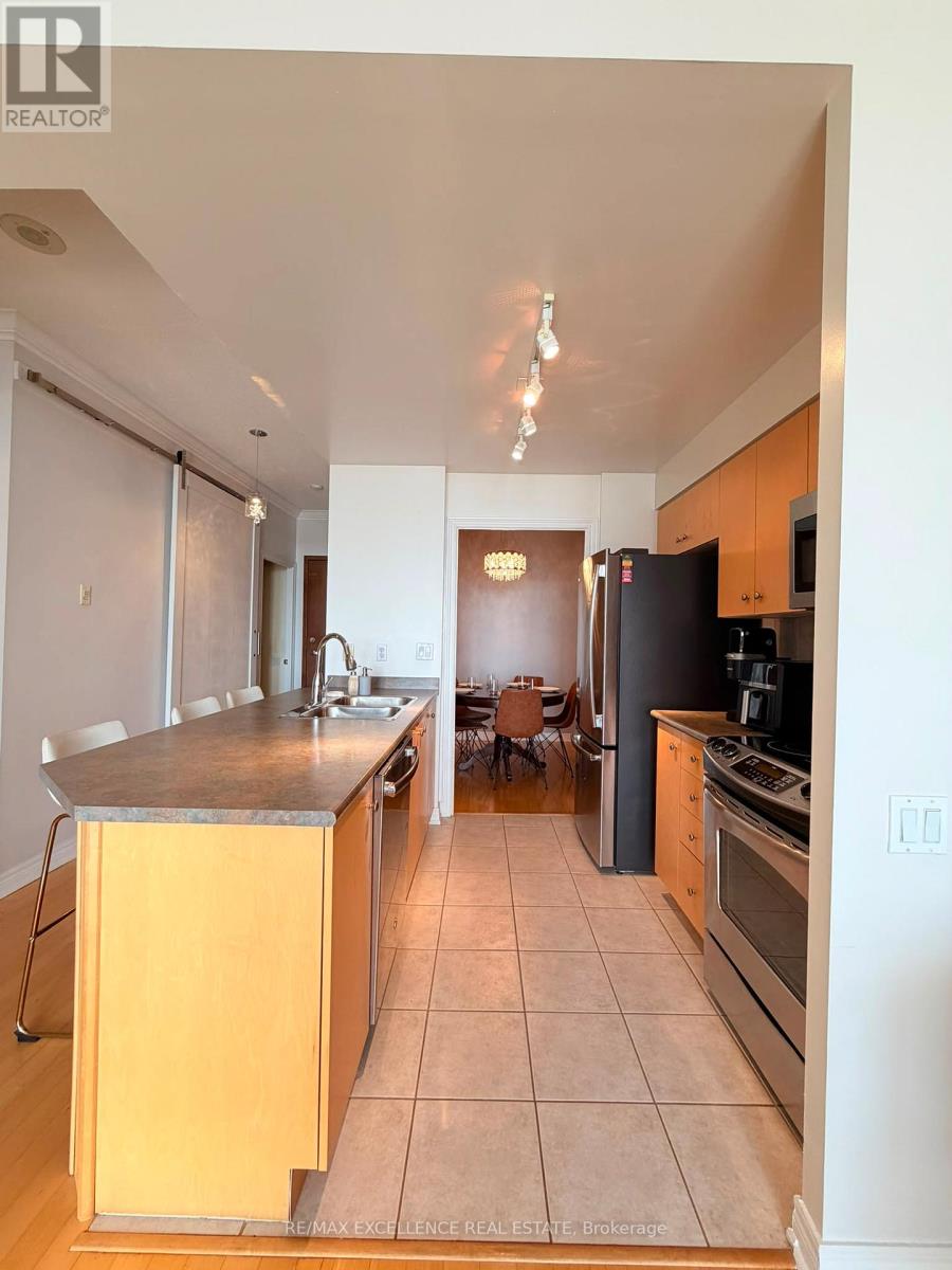 50 Old Mill Road, Oakville, Ontario  L6J 7W1 - Photo 7 - W13231254