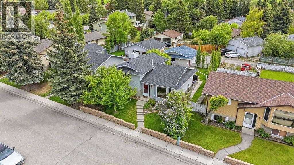 10 Carolina Drive, Cochrane, Alberta  T4C 1C2 - Photo 27 - A2316646