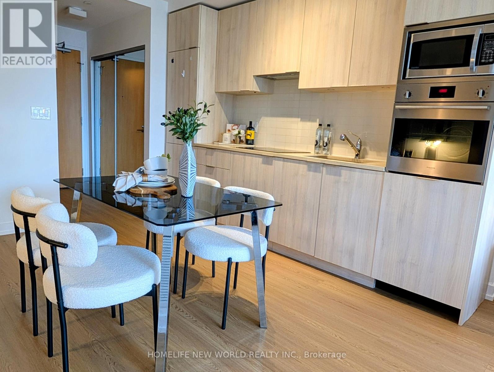602 - 11 Wellesley Street W, Toronto, Ontario  M4Y 0G4 - Photo 6 - C13441312